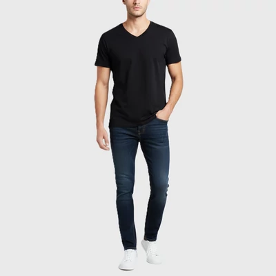 Fekete férfi póló