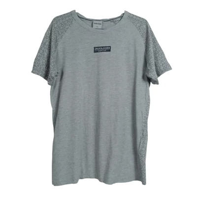 Mintás férfi póló (használt minőségű!)