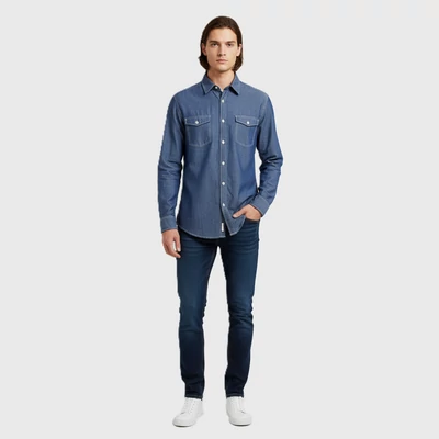 Elején zsebes, vastag anyagú férfi ing