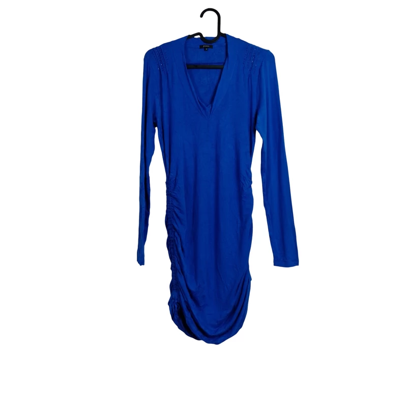 Oldalán húzott varrású, vállán strasszkővel díszített női egész ruha