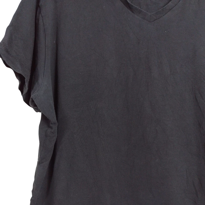 Fekete férfi póló