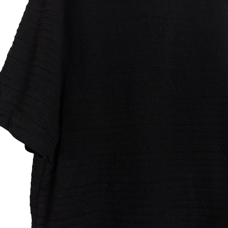 Fekete férfi póló