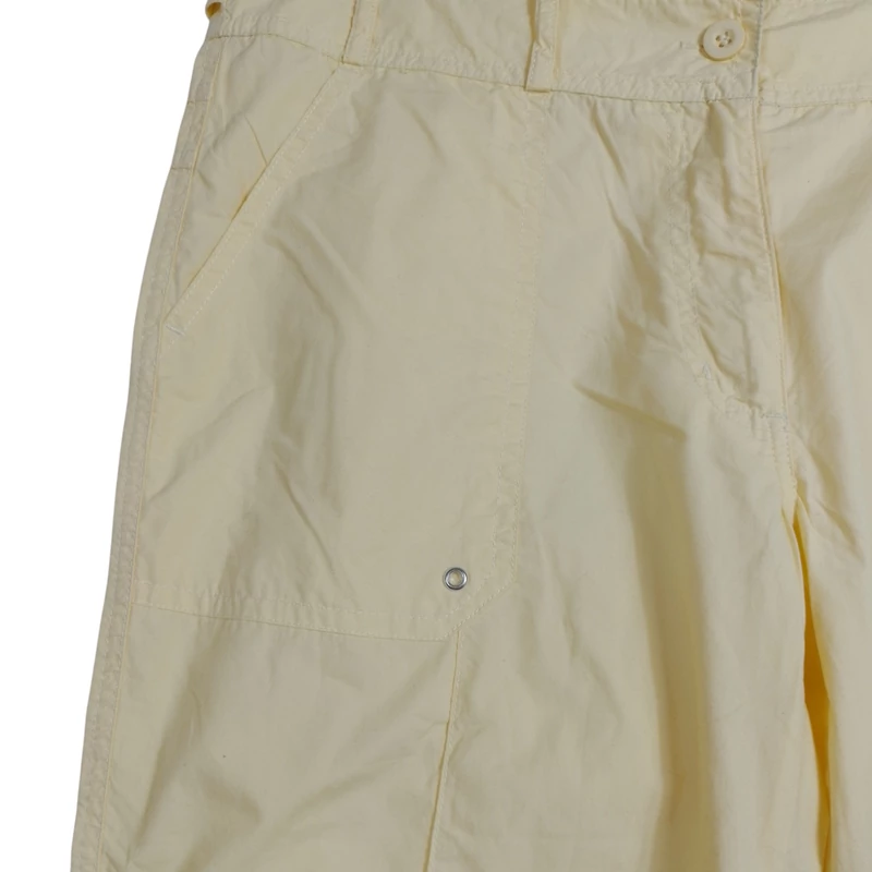 Elől-hátul zsebes, 3/4-es női nadrág