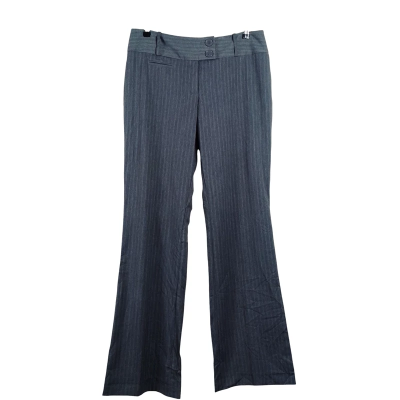 Derekán övbújtatós, csíkos, bőszárú női nadrág