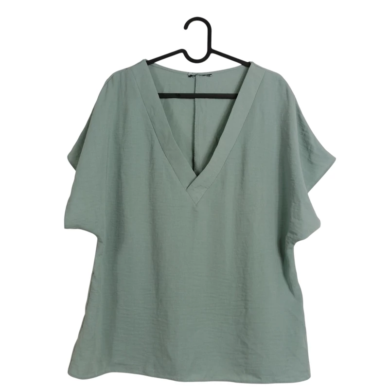 "V" nyakú női felső