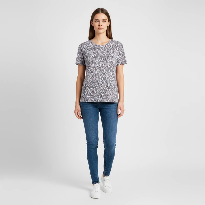 Virágmintás, rövid fazonú női felső