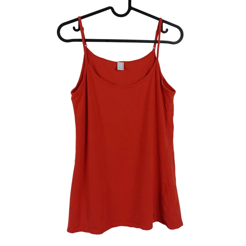 Spagettipántos, színes női felső