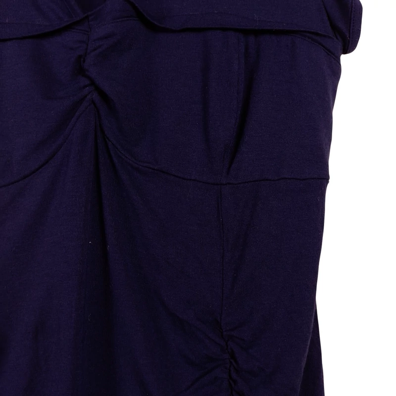 Húzott varrással díszített, galléros női felső