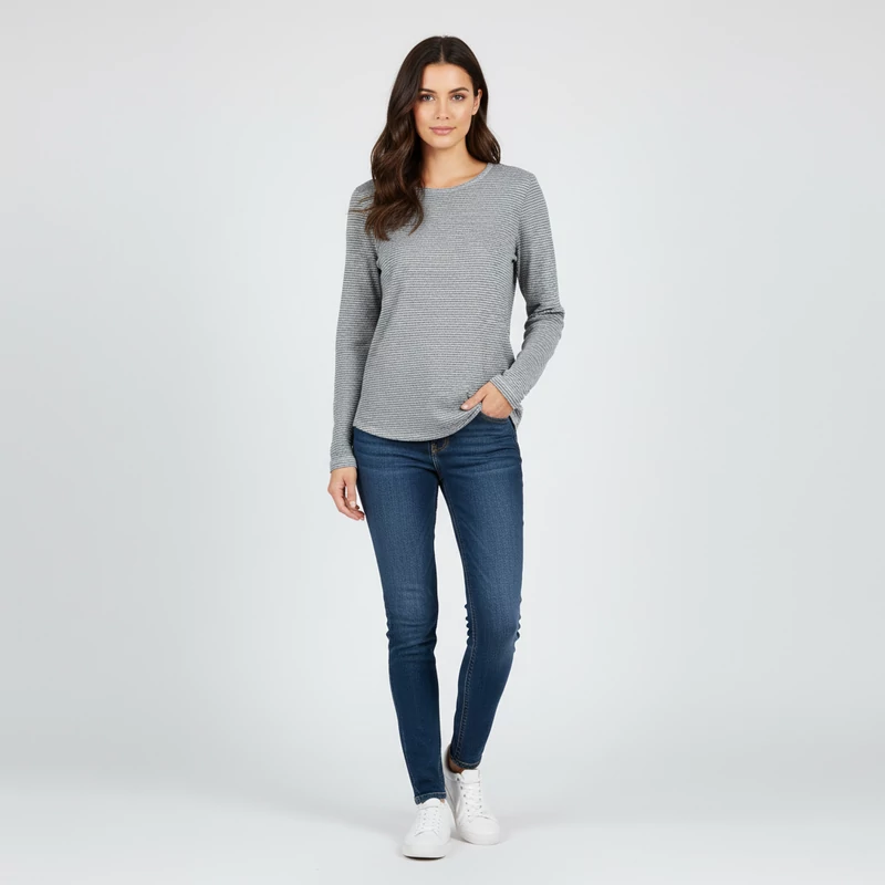 Csíkos, hosszú fazonú női felső 