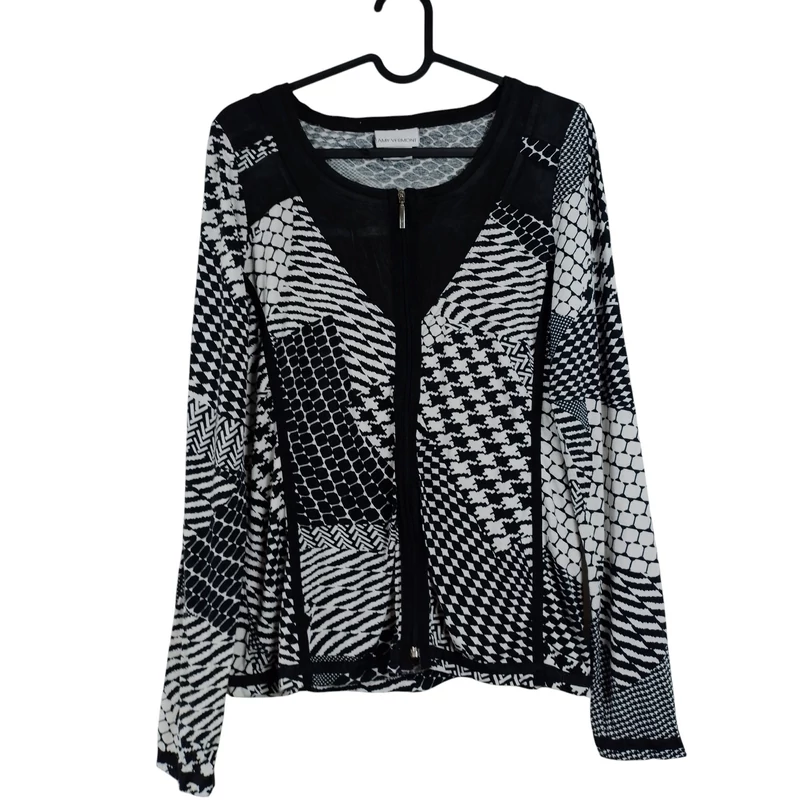 Elején cipzáras, velúrbetéttel díszített, mintás női kardigán