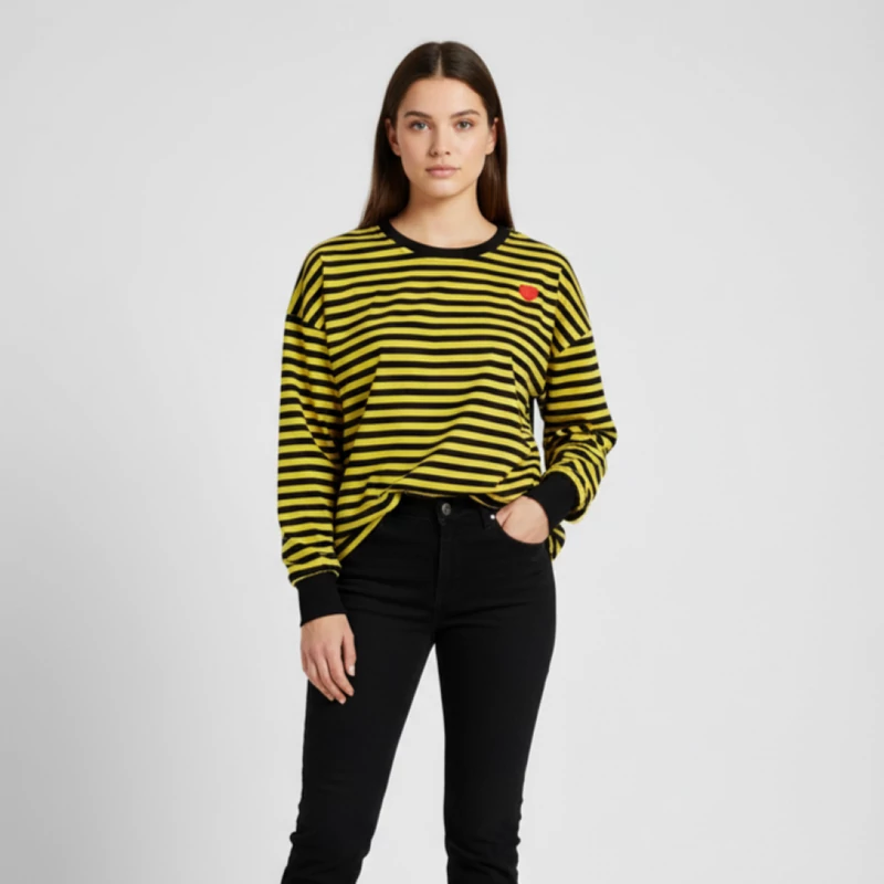 Csíkos női felső