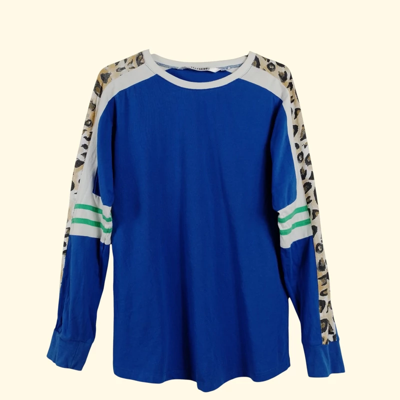 Ujján mintás női felső