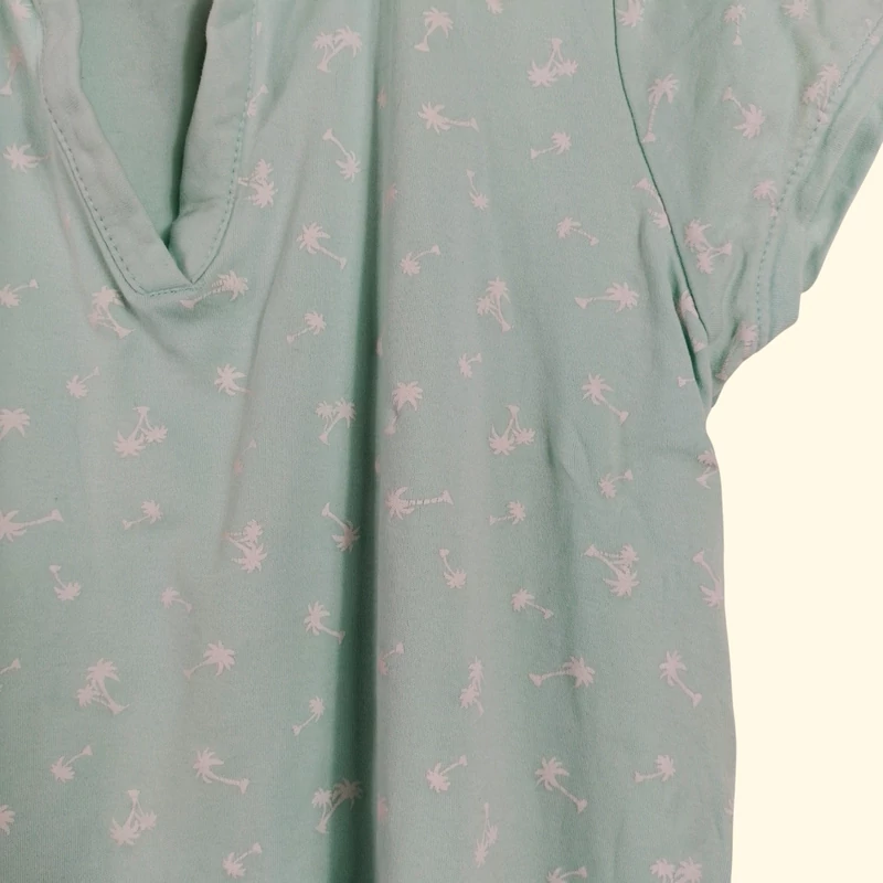 Galléros, mintás női felső