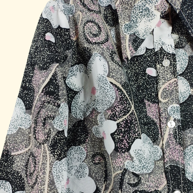 Mintás, hosszú ujjú női felső, L méret