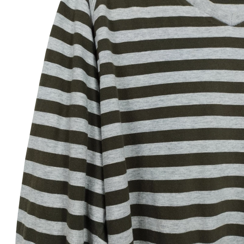 Mintás, hosszú ujjú női felső, L méret