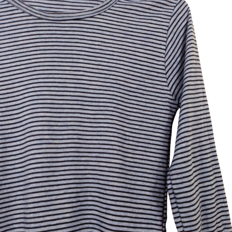 Mintás, hosszú ujjú női felső, XS méret