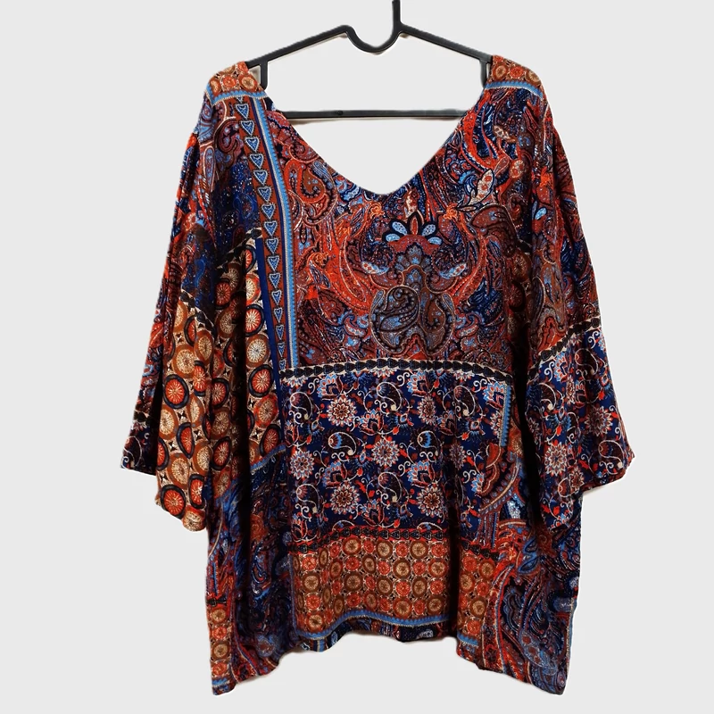 Mintás, 3/4-es ujjú női felső, XL méret