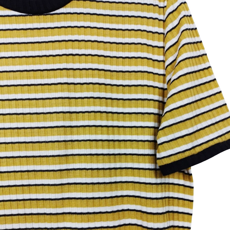 Twintip, mintás, rövid ujjú női felső, M méret