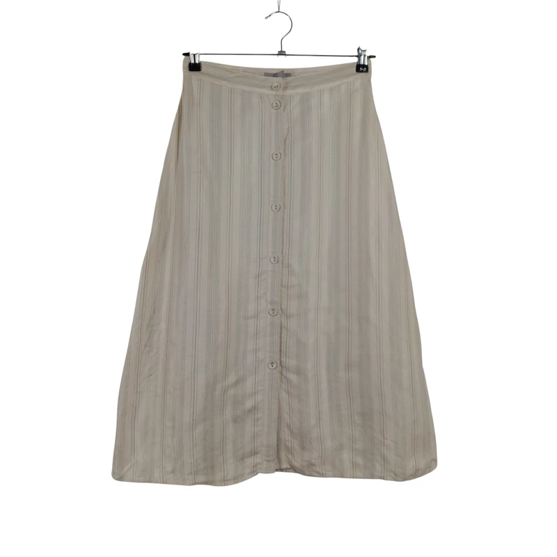 Elején gombos, csíkos női szoknya